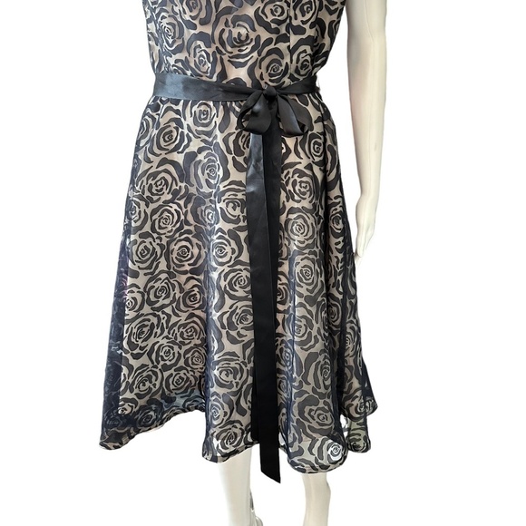dressbarn CB Established 1962 Party Dress Black Rose Pattern/Tan Lining Sz. 14 - Picture 6 of 16